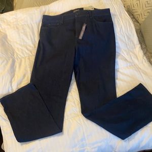 NWT NYDJ Straight leg Denim Marilyn 18R Jeans